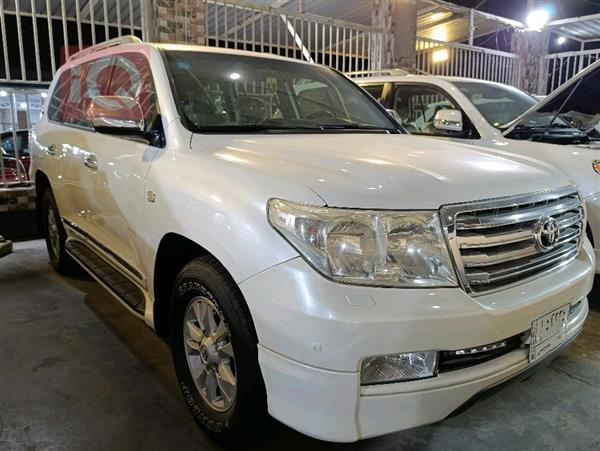 Toyota for sale in Iraq